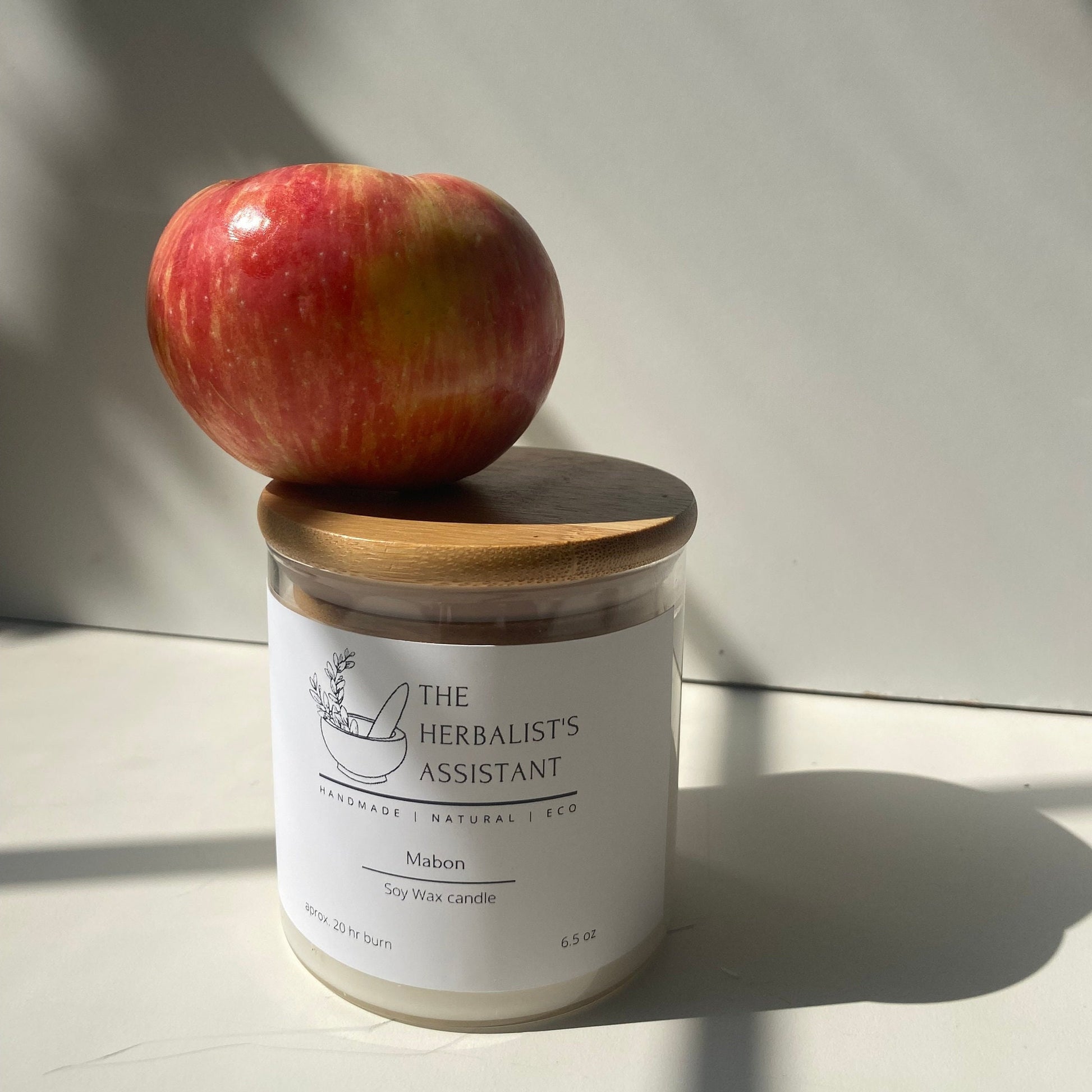 Mabon Candle - Apple Soy Wax Candle - The Herbalist's Assistant
